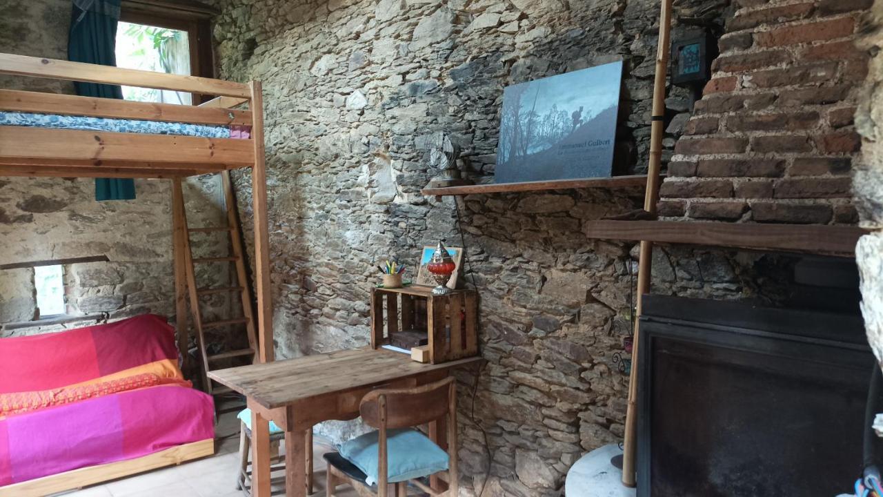 Chambre Insolite Saint-Mathieu Exteriér fotografie